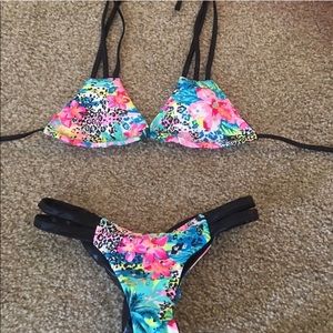 Sexy scrunch butt bikini